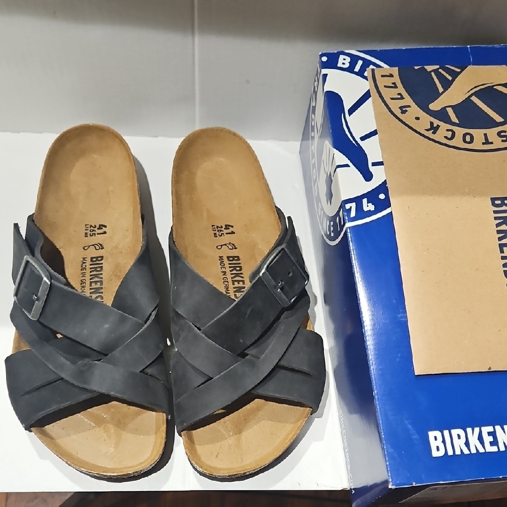 NEW IN BOX  Birkenstock  LUGANO Black Sandals SIZE 41 FOR MEN